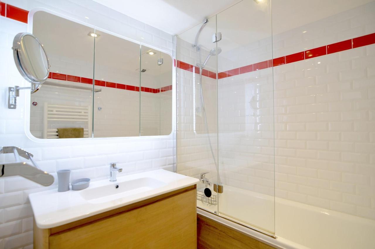Nouvelle Vague Modern Ocean View Studio W Balcony - Swimming Pool Биариц Екстериор снимка